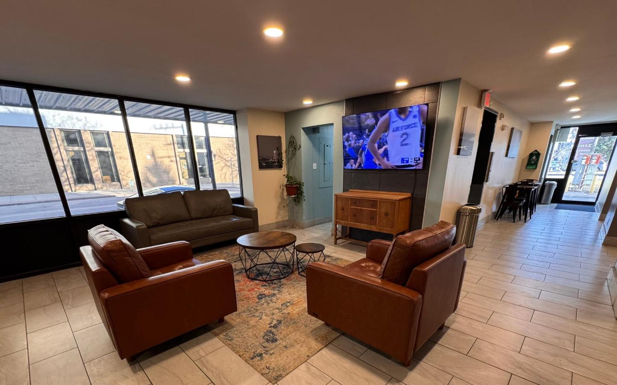 Baymont By Wyndham Great Falls City Center Екстериор снимка