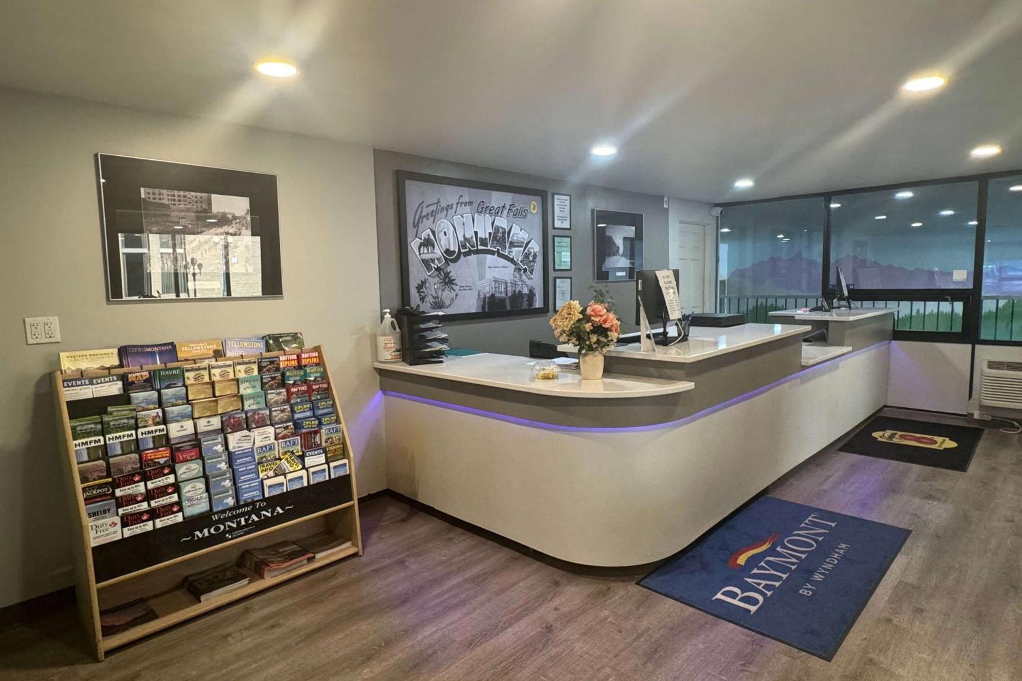 Baymont By Wyndham Great Falls City Center Екстериор снимка