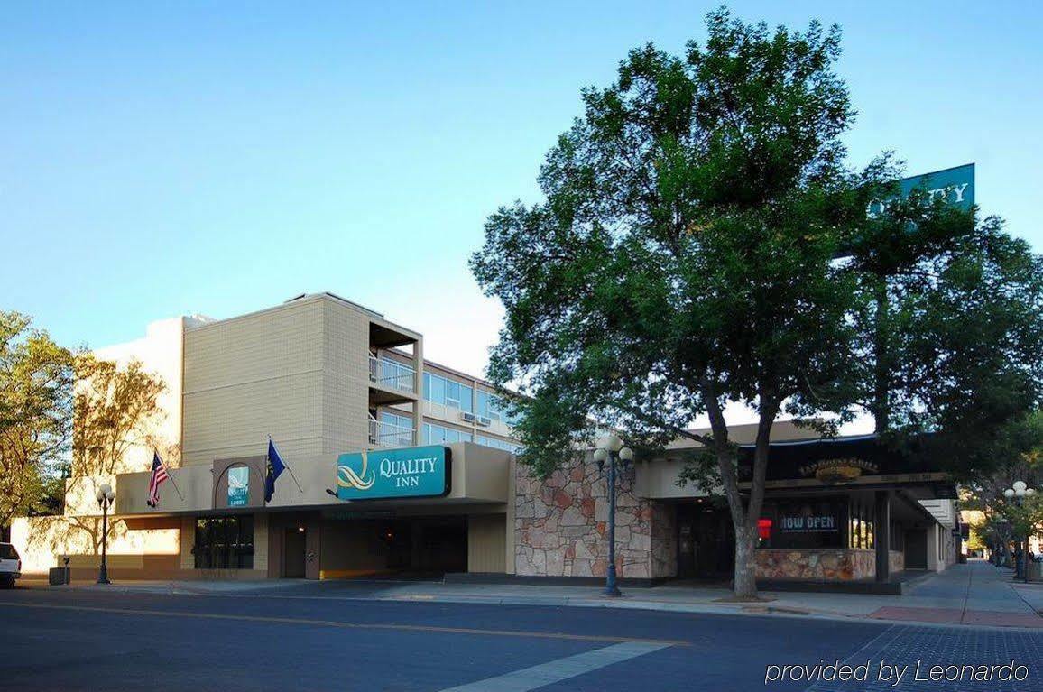 Baymont By Wyndham Great Falls City Center Екстериор снимка
