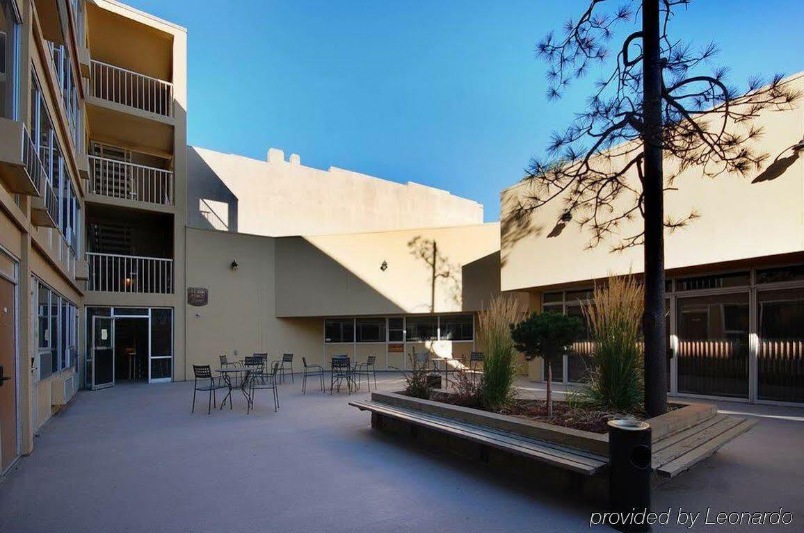 Baymont By Wyndham Great Falls City Center Екстериор снимка