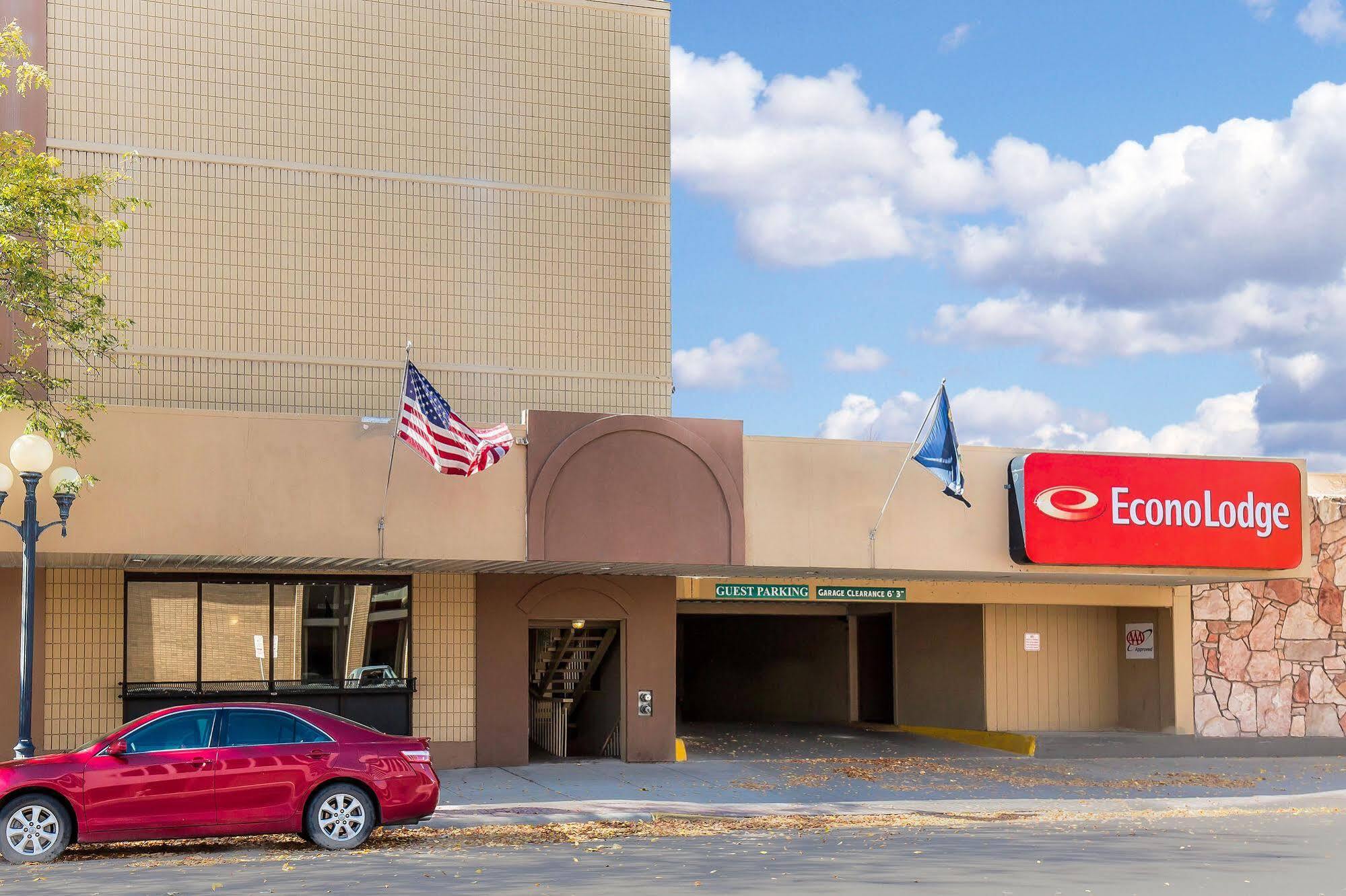 Baymont By Wyndham Great Falls City Center Екстериор снимка